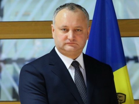İqor Dodon İlham Əliyevi təbrik etdi
