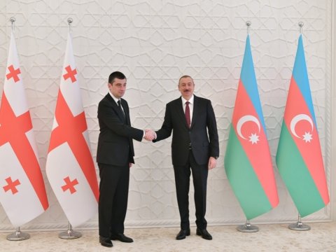 Gürcüstanın Baş naziri İlham Əliyevə zəng etdi