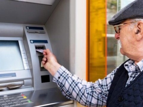Gələn il pensiyalar neçə manat olacaq? - AÇIQLAMA