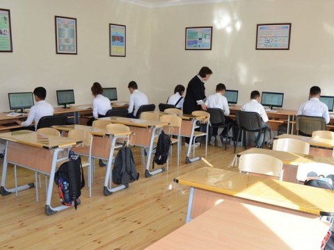 Müəllim şagirdə “anormal” dedi CƏZALANDIRILDI