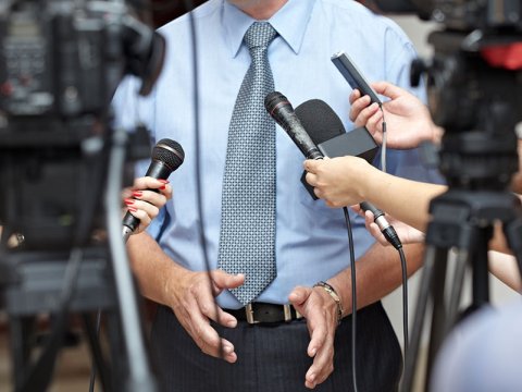 Medianı özündən asılı vəziyyətə salmaq istəyən mətbuat xidmətləri... - SORĞU             