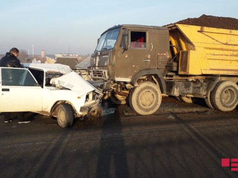 Kürdəmirdə “KAMAZ”la
