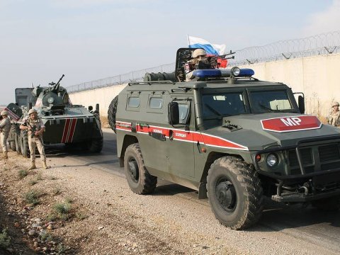 Rusiya hərbçilərinə hücum oldu - 3 yaralı var