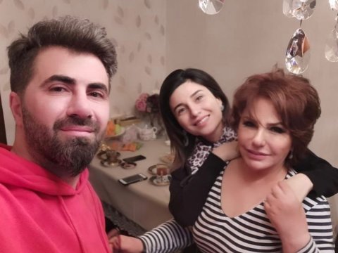Tanınmış kosmetoloq koronavirusdan vəfat etdi - FOTOLAR