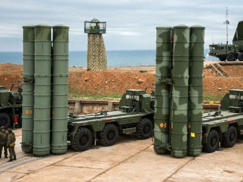 Türkiyə və ABŞ C-400-lə bağlı danışıqlara başladı 