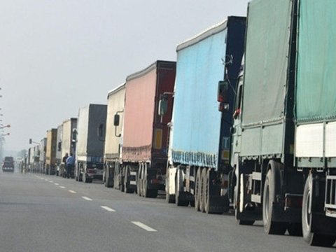 Ermənistana Türkiyə malları gətirmək qadağan olundu