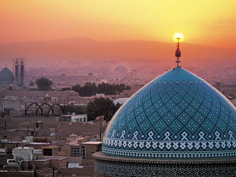 İran uranın 20% zənginləşdirilməsinə başladı