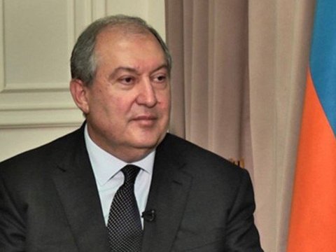 Ermənistan prezidenti koronavirusa YOLUXDU