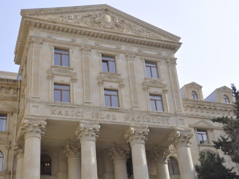 XİN-in vəzifəli əməkdaşı vəfat etdi