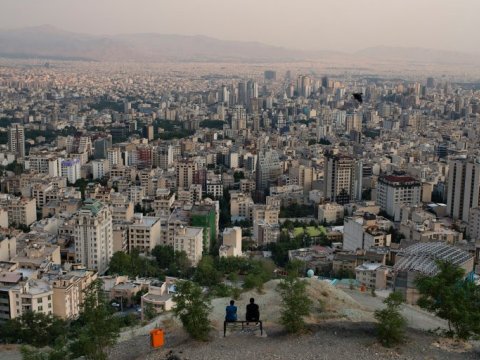 Tehran küçələrindən birinə erməni döyüşçünün adı verildi