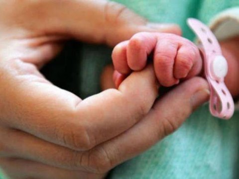 Doğum evində körpə ölümü - Mama-ginekoloqun işi məhkəmədə... 