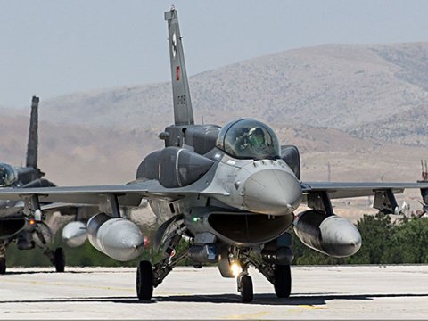 Türkiyə Azərbaycanın bu şəhərlərində aviabaza quracaq