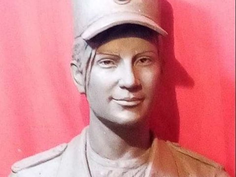 Vətən müharibəsinin ilk xanım şəhidinin büstü hazırlandı - FOTO