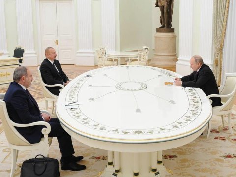 Putinin Moskva görüşündəki çıxışının TAM MƏTNİ
