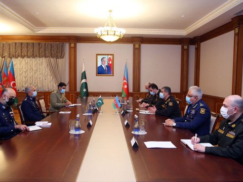 Pakistanın Hərbi Hava Qüvvələri komandanı Zakir Həsənovla görüşdü