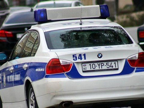 Yol polisinin saxladığı avtomobildə narkotik aşkarlandı - FOTO