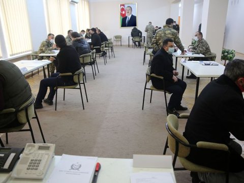 Müdafiə Nazirliyində tərxis olunmuş 329 şəxsin müraciətlərinə baxılıb - VİDEO