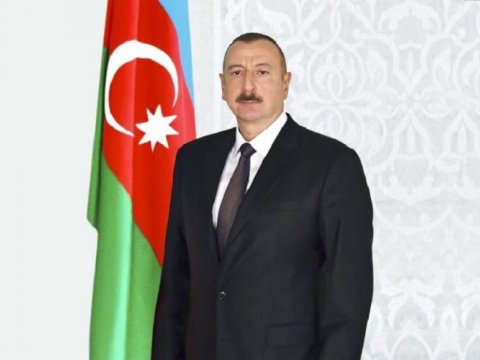 Prezident Qazaxıstan və Qırğızıstana təbrik məktubu göndərdi