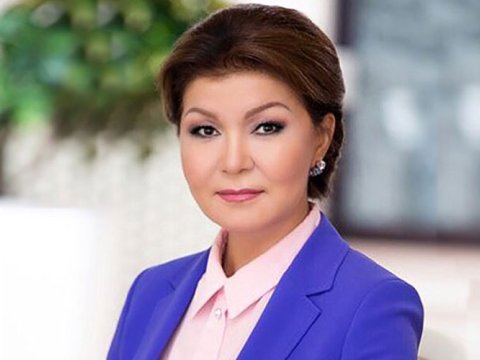 Nazarbayevin qızı yenidən parlamentdə