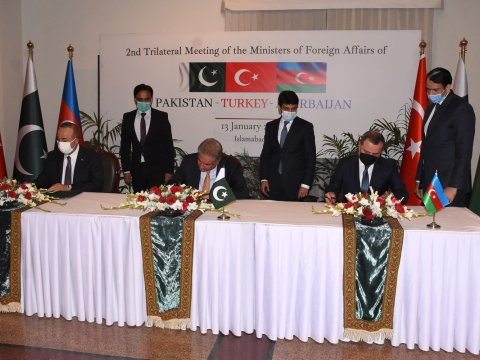 Xarici işlər nazirlərinin İslamabad bəyannaməsi imzalandı