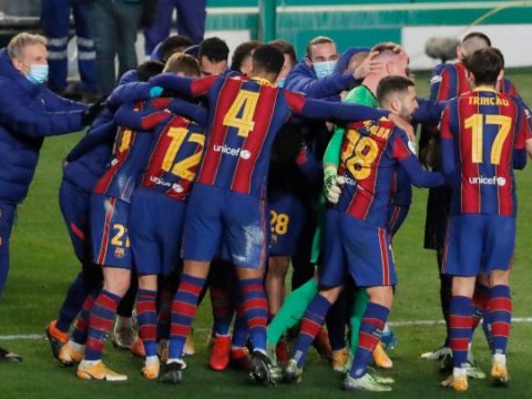 “Barselona” finalda