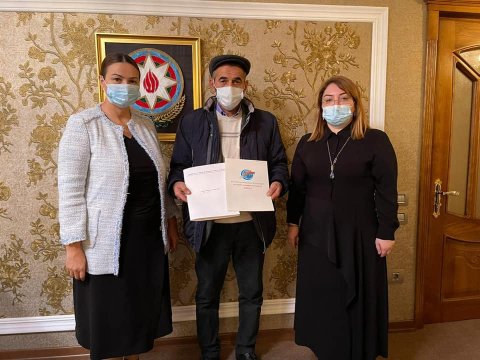 Komitə sədri şəhid ailəsinə baş çəkdi