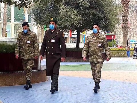 Hərbi formanı qanunsuz geyinənlərə qarşı reydlər başladı - VİDEO