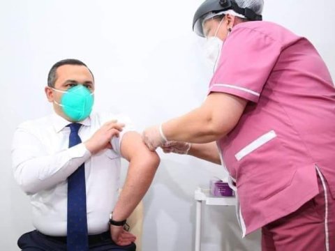Ramin Bayramlıya vurulan koronavirus peyvəndi deyil - TƏBİB-dən AÇIQLAMA