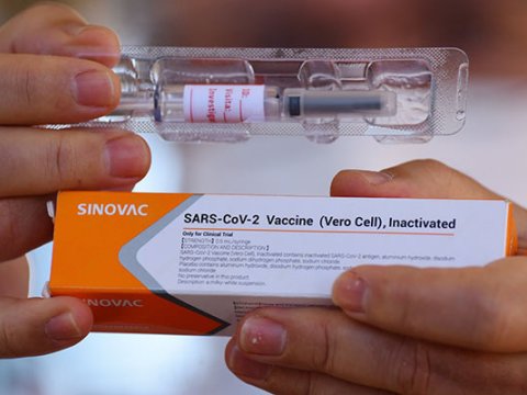 Azərbaycan 4 milyon doza vaksin alıb