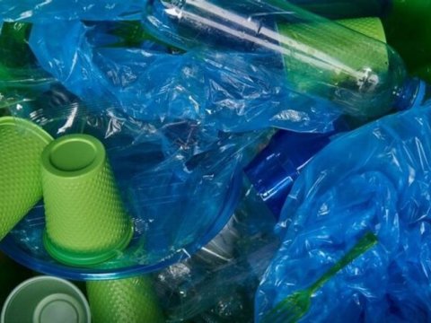 Polietilen torbaların və plastik qabların Azərbaycana gətirilməsi qadağan olundu