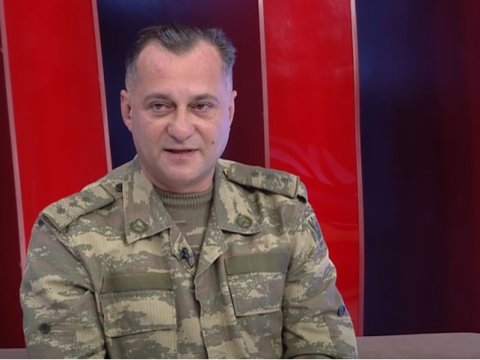 “Döyüşmək Vətən borcudur, buna görə özünü kimdənsə üstün tutmaq olmaz” - Qalib zabitlə SÖHBƏT