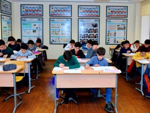 Nazirlik hansı şagirdlərin sinifdə qalacağına aydınlıq gətirdi