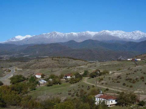 Yerevan Vardenis-Ağdərə yolundan istifadə üçün Bakıdan İCAZƏ İSTƏYİR