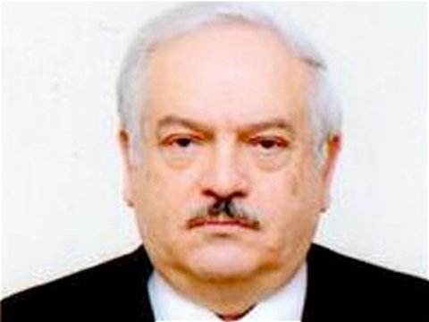 Prezidentin vəzifədən azad etdiyi 80 yaşlı nazir atası kimdir? - DOSYE  