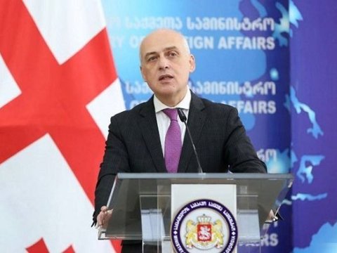 Baş nazirin müavini koronavirusa yoluxdu