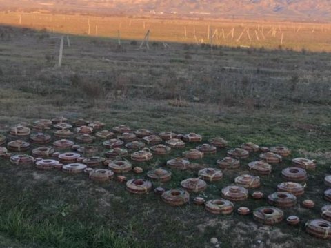 İranla sərhəd xətti minalardan təmizlənir