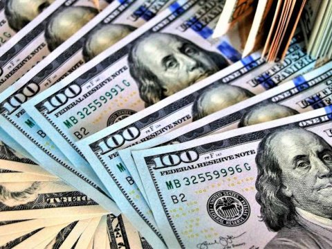 Dollar ucuzlaşacaq? - İqtisadçı deputatdan AÇIQLAMA