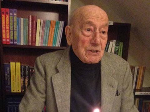 Keçmiş nazir 104 yaşında vəfat etdi