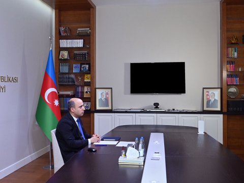 Təhsil naziri gənc müəllimlərlə görüşüb - FOTO