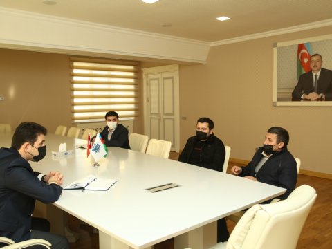 Deputat Şəhid Kamilin ailəsi ilə görüşüb-FOTO  