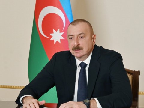 Çətin vaxtlarda italyan xalqının bizimlə həmrəy olduğunun şahidi olduq