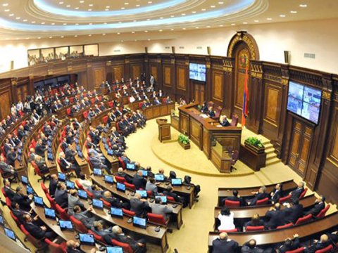 Ermənistanda mətbuata dövlət nəzarəti gücləndirilir