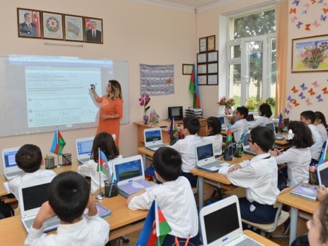 1106 şagirdin valideyni övladını dərsə gətirməkdən İMTİNA ETDİ  