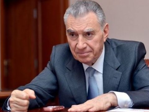 Korrupsiya ipindəki düyünlər: Əli Həsənovun aqibəti necə olacaq... 