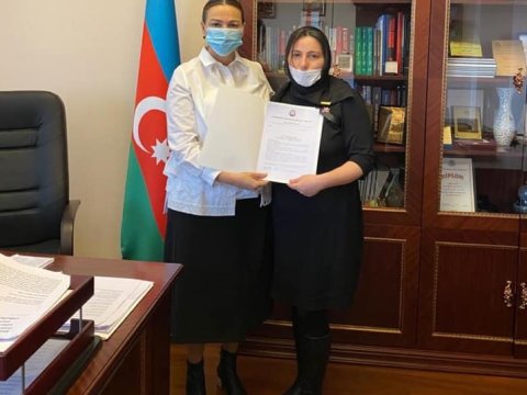 Millət vəkili şəhid zabitin ailəsi ilə görüşdü