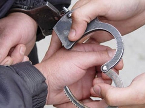Oğurluğa görə saxlanıldı, başqa cinayətləri də üzə çıxdı