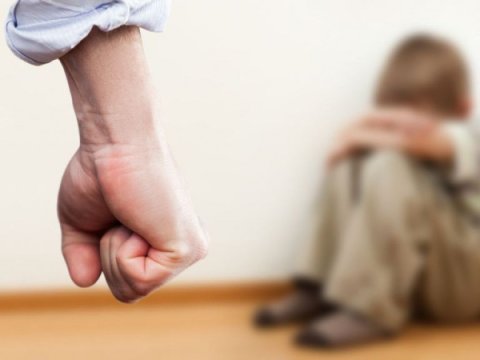 Ermənistanda dəhşətli cinayət: 2 yaşlı uşağı döyərək öldürdülər