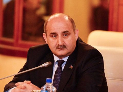 Tanınmış ictimai-siyasi xadim Çingiz Qənizadə YAP-a üzv oldu - EKSKLÜZİV  