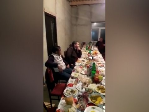 Salyanda nişan mərasimi keçirənlər cərimələndi - VİDEO