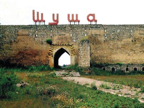 Şuşa qalası bərpa olunur